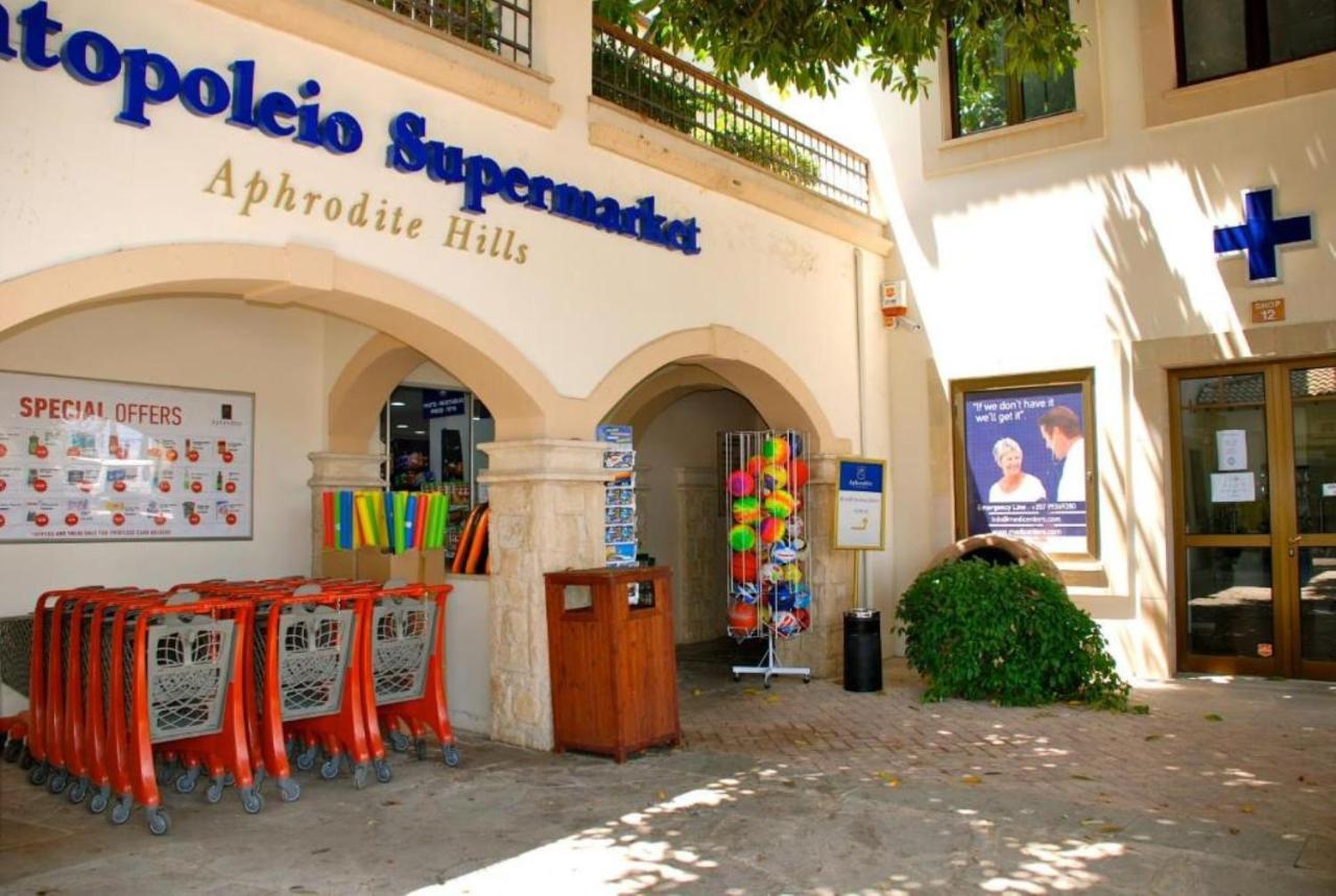 2 Bedroom Apartment Assia With Communal Pool, Aphrodite Hills Resort Kouklia Luaran gambar